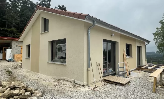 Maison individuelle de style traditionnelle, Lapte, TB Maitrise d'œuvre