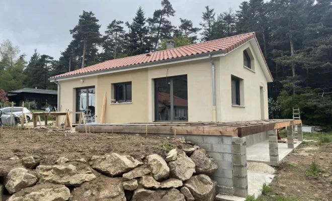 Maison individuelle de style traditionnelle, Lapte, TB Maitrise d'œuvre