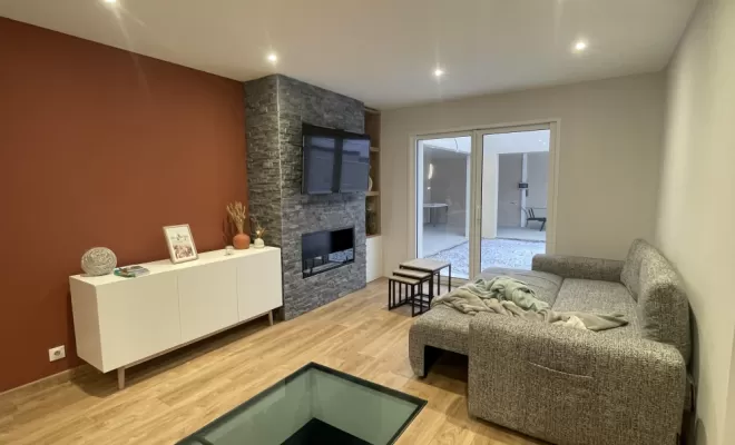 Réalisation d'un agrandissement et d'un pool house en toiture terrasse, Aveize, TB Maitrise d'œuvre