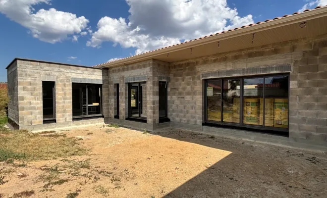 Construction d'une villa contemporaine méditerranéenne, Veauche, TB Maitrise d'Oeuvre